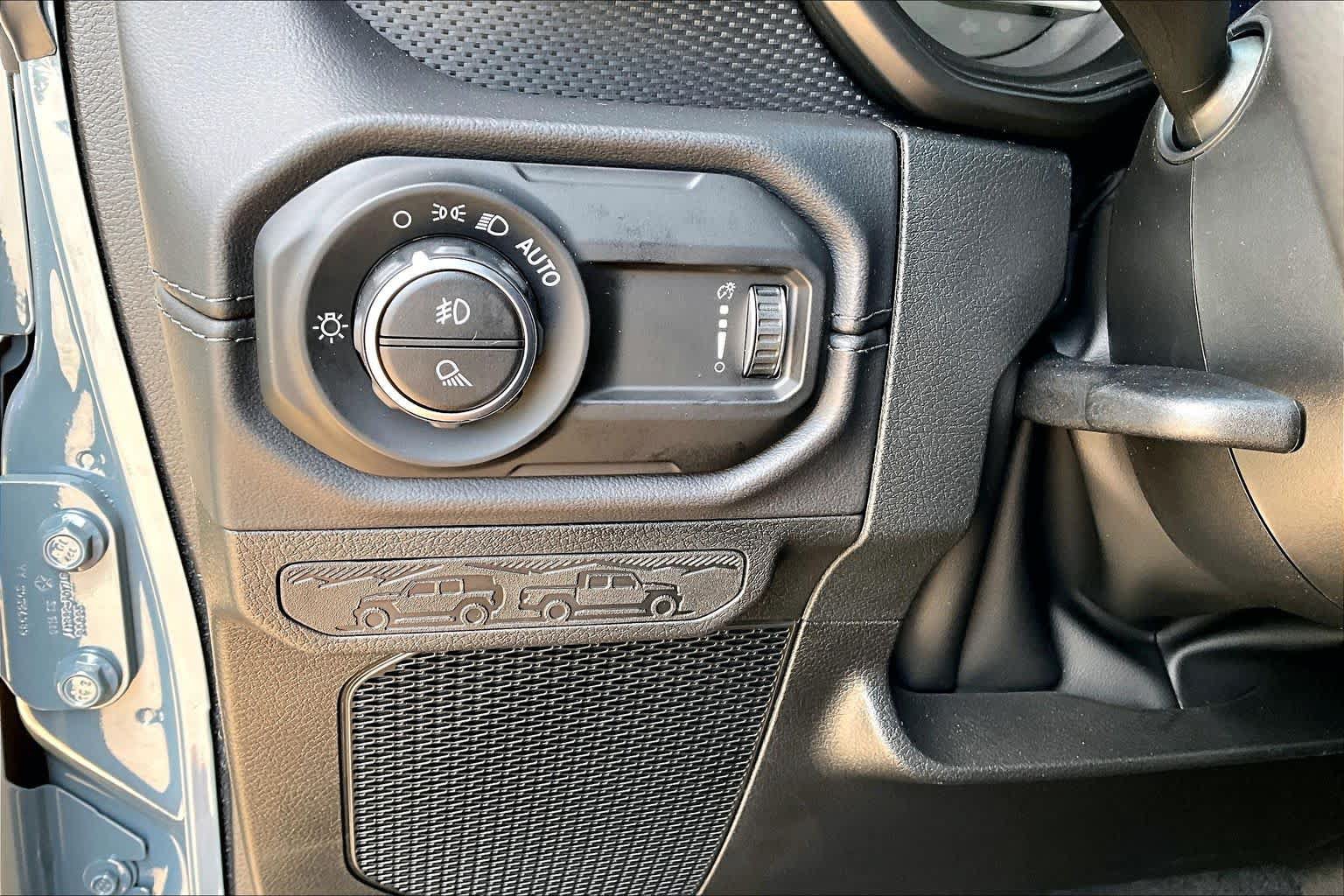New 2026 Jeep Gladiator Rubicon AWD/4WD image 19