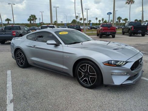 Used 2022 Ford Mustang GT w/ Equipment Group 301A RWD image 2