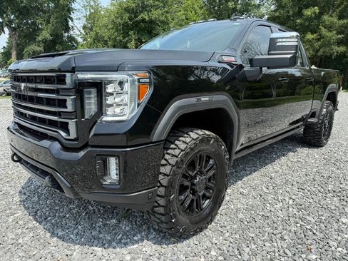 Used 2022 GMC Sierra 2500 Denali AWD/4WD image 3