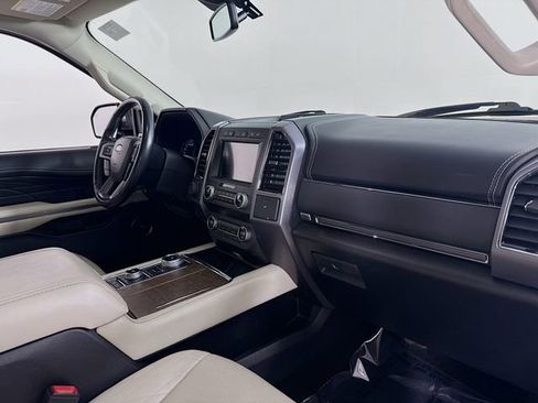 Used 2020 Ford Expedition Platinum image 32