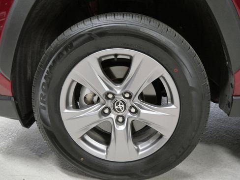 Certified 2025 Toyota RAV4 XLE FWD image 16