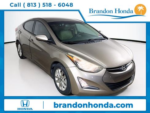Used 2015 Hyundai Elantra SE w/ Option Group 02 FWD image 1