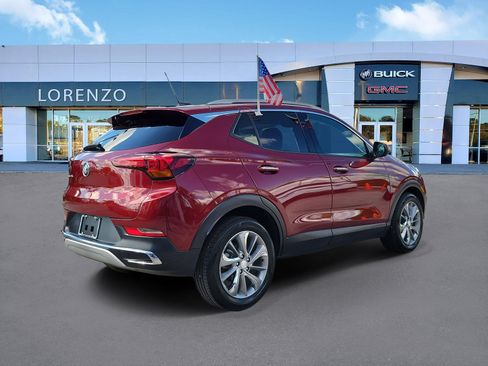 Used 2023 Buick Encore GX Essence w/ Experience Buick Package FWD image 5