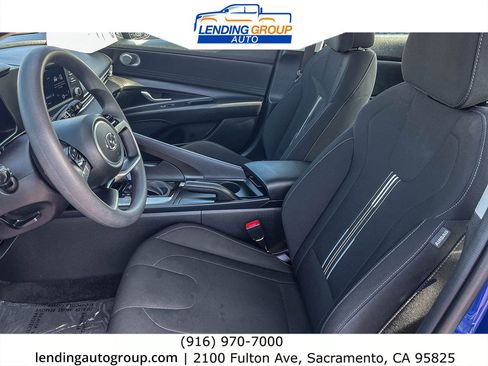 Used 2022 Hyundai Elantra SEL image 16