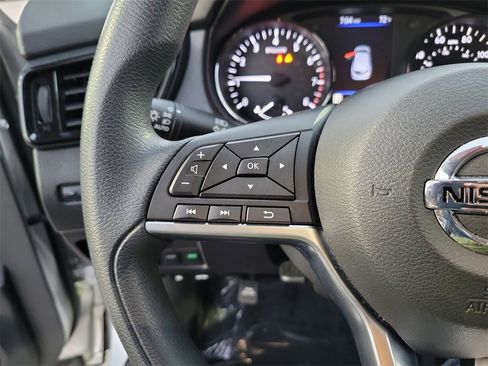 Certified 2022 Nissan Rogue Sport S image 19