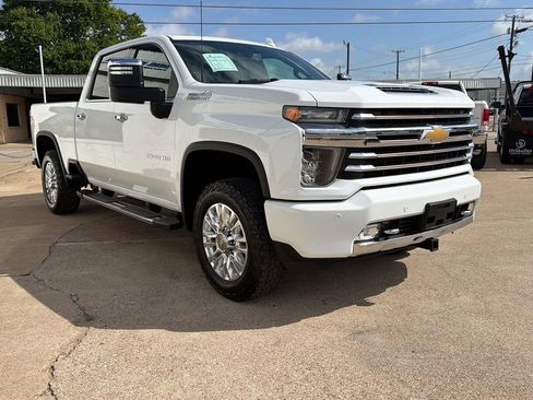 Used 2022 Chevrolet Silverado 2500 High Country AWD/4WD image 4