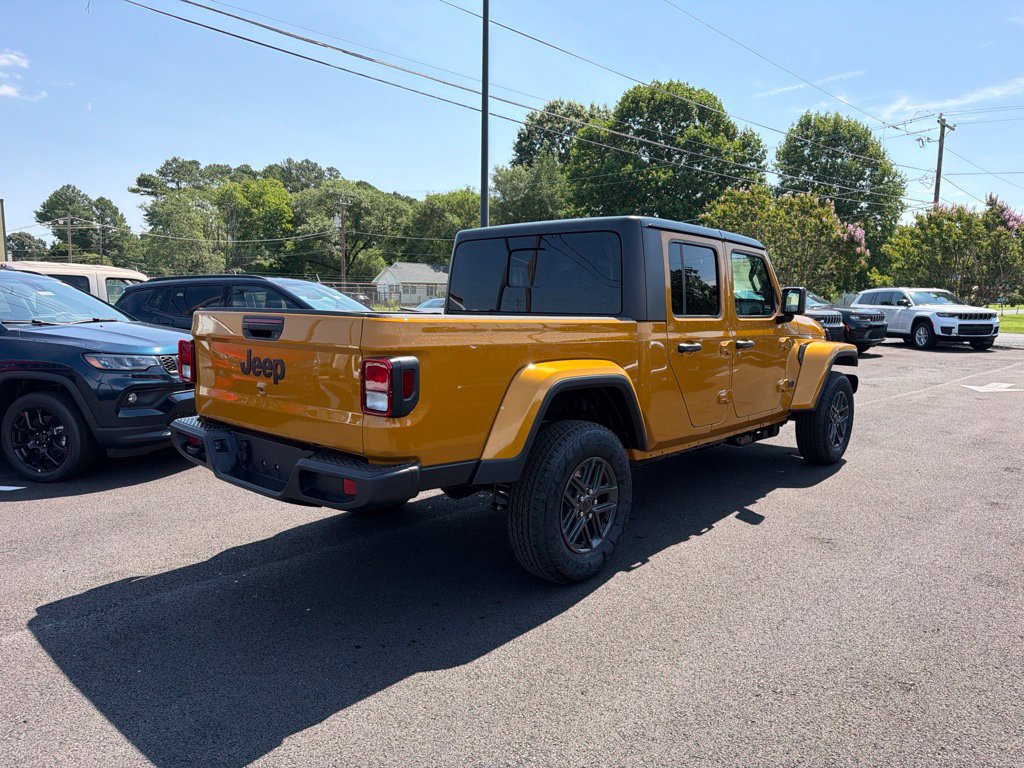 New 2026 Jeep Gladiator Sport AWD/4WD image 5