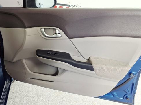 Used 2012 Honda Civic EX image 9