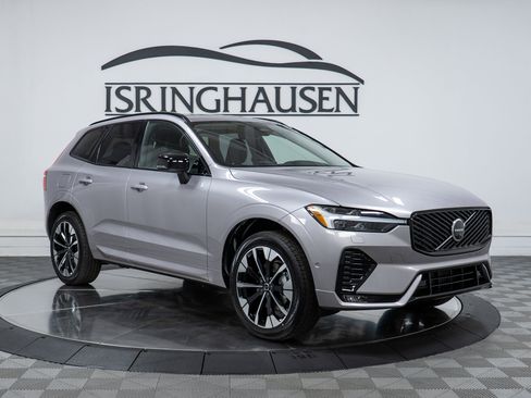 New 2026 Volvo XC60 B5 Plus w/ Protection Package Premier image 3