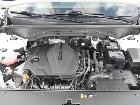 Used 2023 Kia Sorento LX AWD/4WD image 21