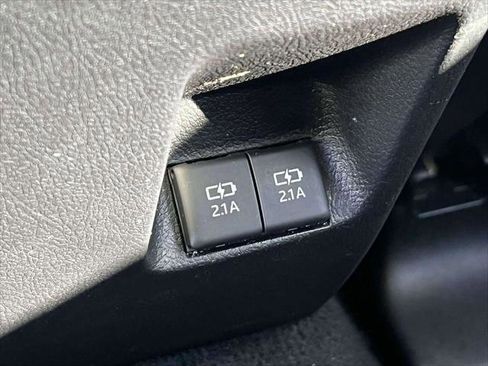 Certified 2022 Toyota 4Runner TRD Off-Road Premium image 17