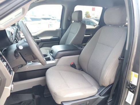 Used 2021 Ford F250 XLT w/ XLT Premium Package AWD/4WD image 19