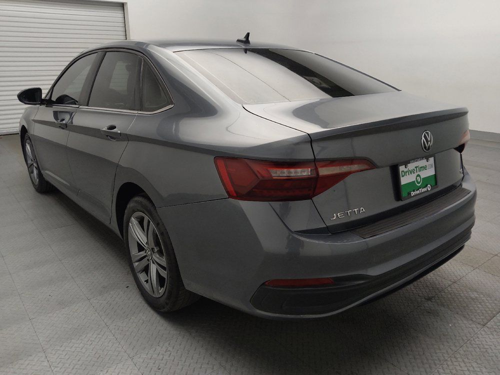 Used 2024 Volkswagen Jetta SE FWD image 5