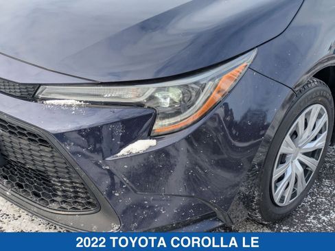 Used 2022 Toyota Corolla LE image 10