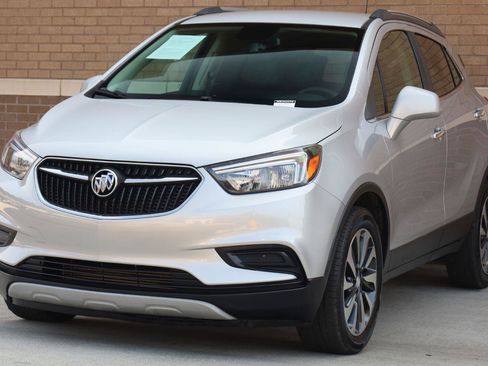 Used 2021 Buick Encore Preferred FWD image 5