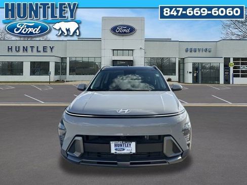 Used 2024 Hyundai Kona Limited AWD/4WD image 3