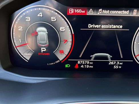 Used 2019 Audi Q8 Premium w/ Convenience Package image 16