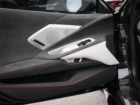 Used 2023 Chevrolet Corvette Stingray Premium Cpe w/ 3LT image 15