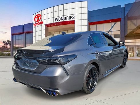 Used 2021 Toyota Camry XSE image 4