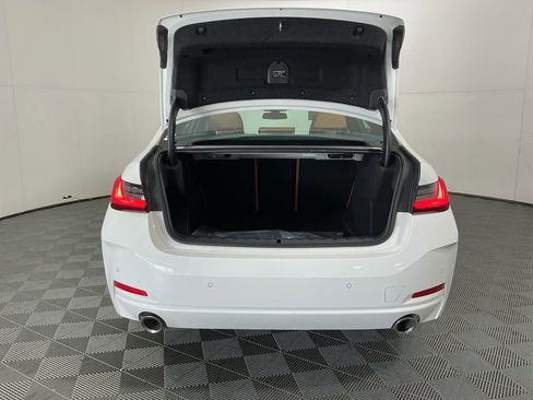 Certified 2025 BMW 330i xDrive Sedan w/ M Sport Package AWD/4WD image 28