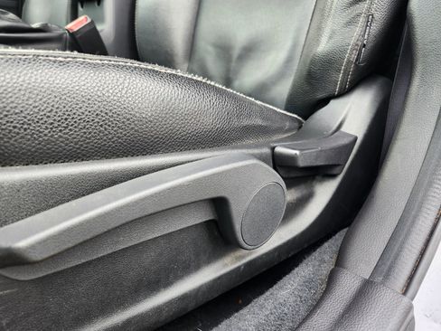 Used 2014 Subaru Crosstrek 2.0i Limited w/ Popular Package #2 image 13