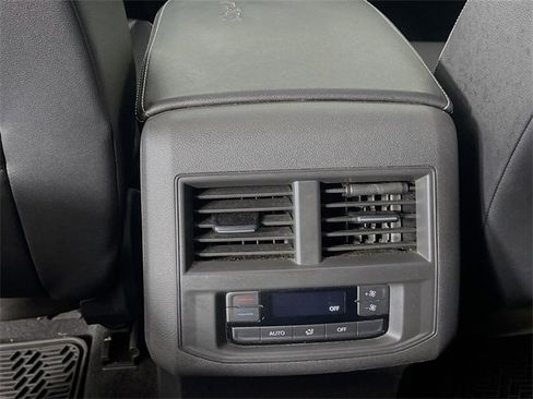 Used 2021 Volkswagen Atlas SEL R-Line image 27