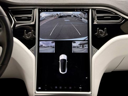 Used 2017 Tesla Model S 75D image 17