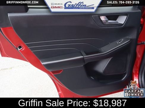Used 2021 Ford Escape SE w/ Convenience Package FWD image 37