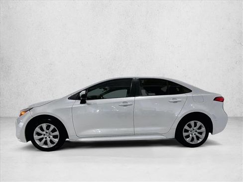 Used 2024 Toyota Corolla LE FWD image 6