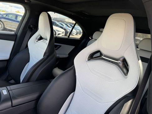 Certified 2025 Mercedes-Benz E 53 AMG e 4MATIC Sedan image 20