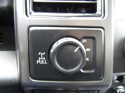 Used 2018 Ford F150 XLT w/ Equipment Group 302A Luxury image 21