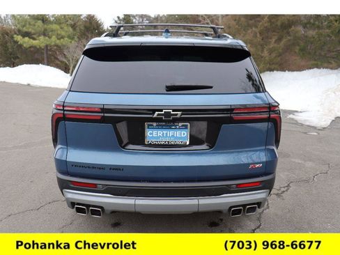 Used 2024 Chevrolet Traverse Z71 image 6