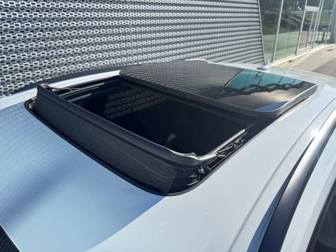 New 2026 Audi Q8 Premium Plus image 16