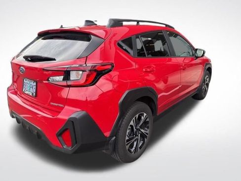 Used 2024 Subaru Crosstrek 2.0i Premium w/ Crosstrek Mirror Package image 7