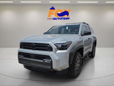New 2026 Toyota 4Runner SR5 AWD/4WD image 1