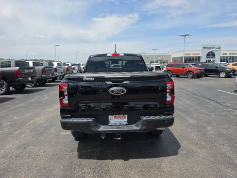 Used 2025 Ford Ranger Lariat w/ Black Appearance Package AWD/4WD image 6