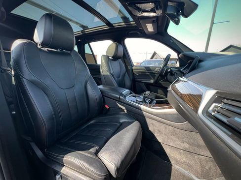 Used 2019 BMW X5 xDrive40i w/ Convenience Package image 28