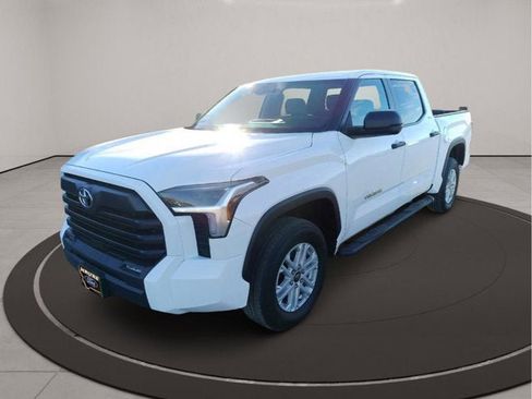 Used 2025 Toyota Tundra SR5 AWD/4WD image 1