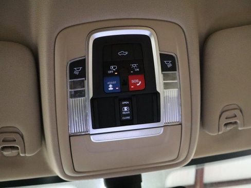 Used 2022 RAM 3500 Laramie AWD/4WD image 83