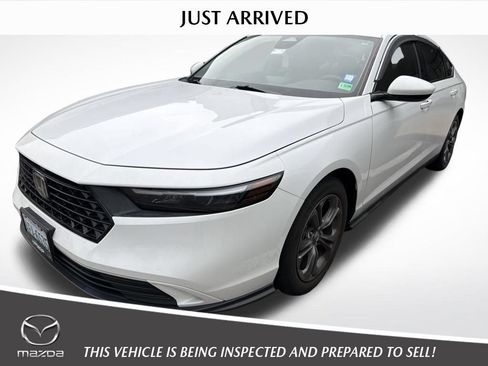 Used 2023 Honda Accord EX image 1