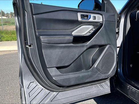 Used 2022 Ford Explorer ST w/ Equipment Group 401A image 21