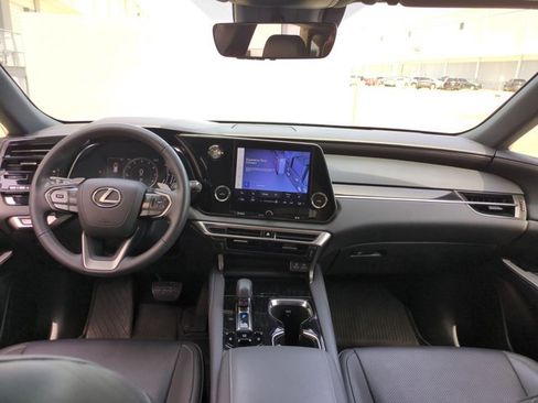Used 2024 Lexus RX 350 FWD w/ Technology Package image 17