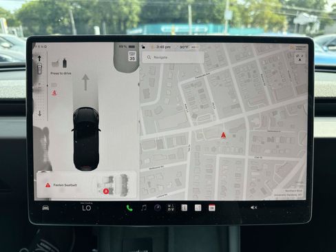 Used 2024 Tesla Model 3 Standard Range RWD image 32