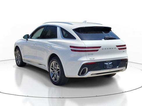 Certified 2025 Genesis GV70 2.5T AWD/4WD image 6
