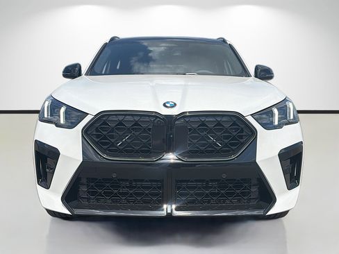 New 2026 BMW X2 xDrive28i w/ Technology Package AWD/4WD image 8