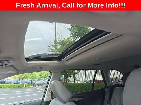 Used 2025 Subaru Outback Limited AWD/4WD image 12