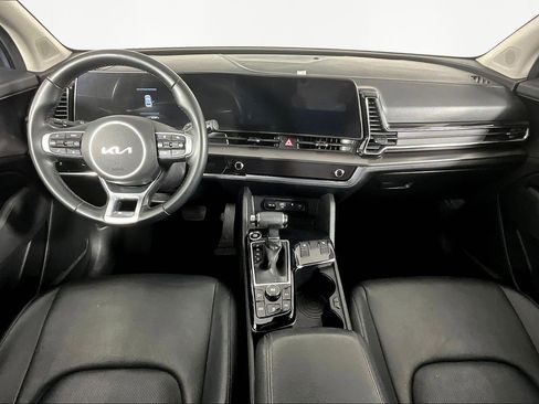 Used 2023 Kia Sportage EX image 7