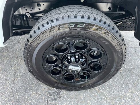 New 2026 Ford F250 XLT w/ XLT Premium Package image 13