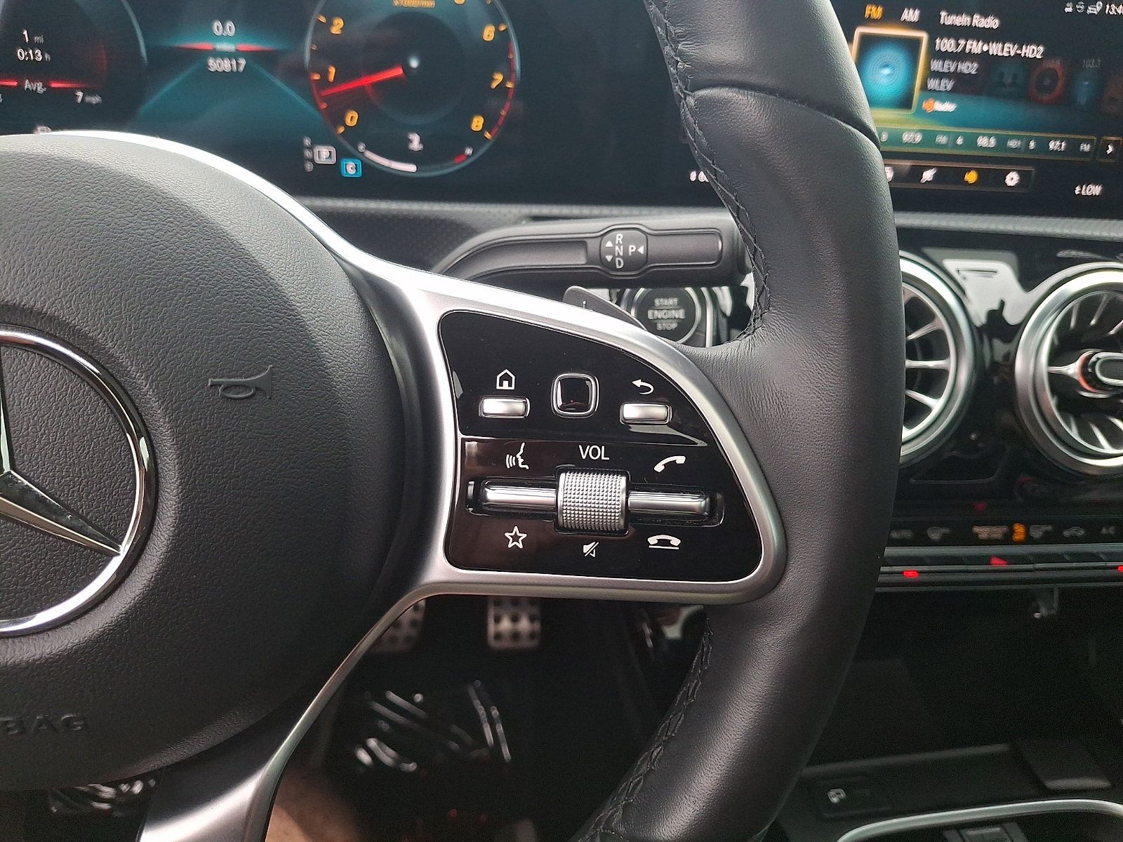 Used 2022 Mercedes-Benz CLA 250 4MATIC image 22