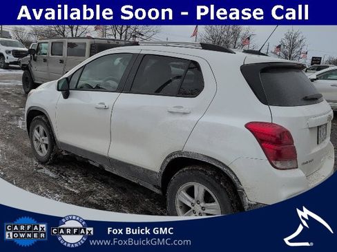 Certified 2022 Chevrolet Trax LT w/ LT Convenience Package image 5